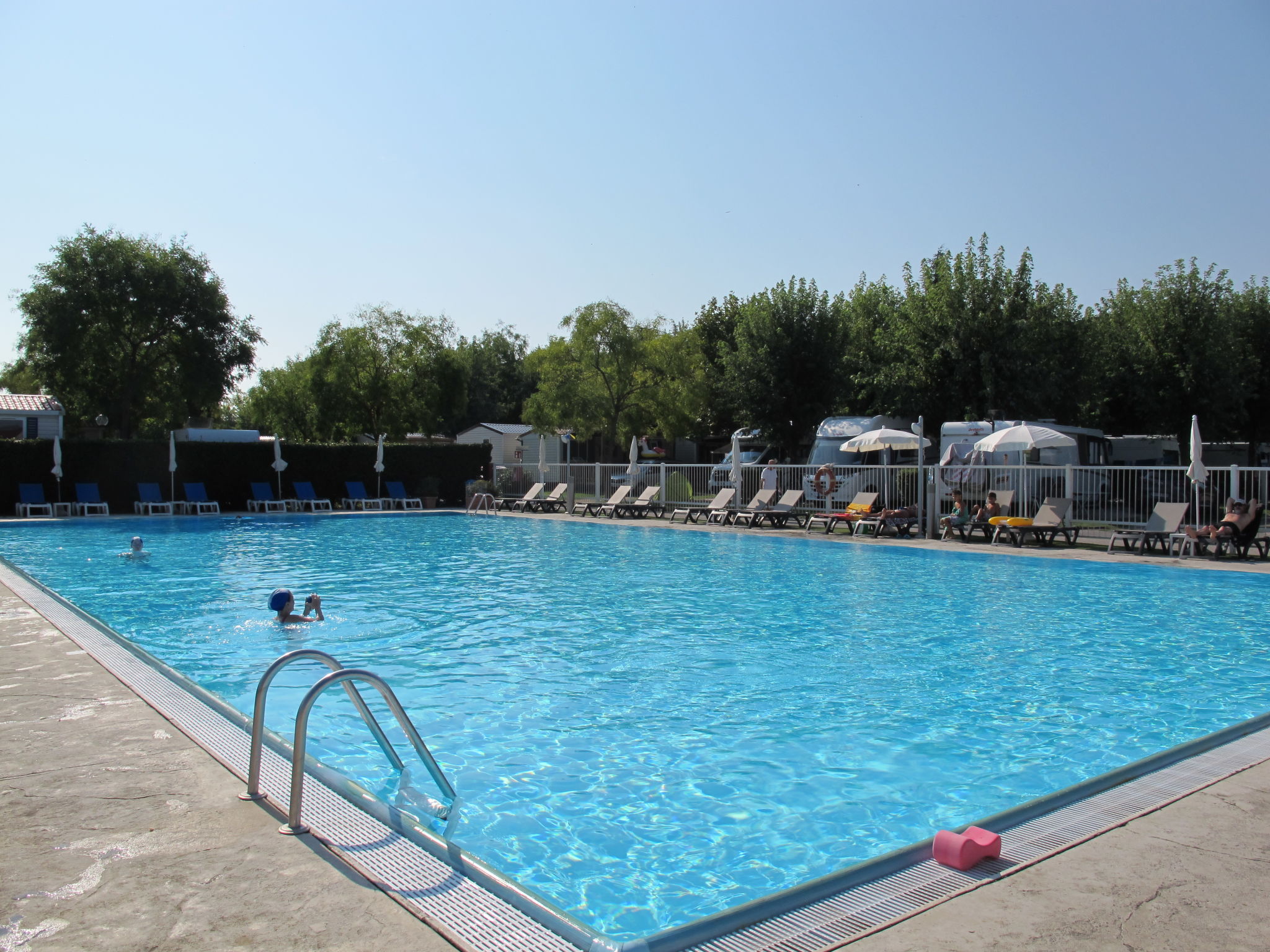 Photo 15 - Maison de 2 chambres à Peschiera del Garda avec piscine et vues sur la montagne