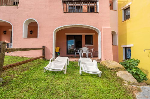 Photo 18 - Maison de 1 chambre à Stintino avec jardin et vues à la mer