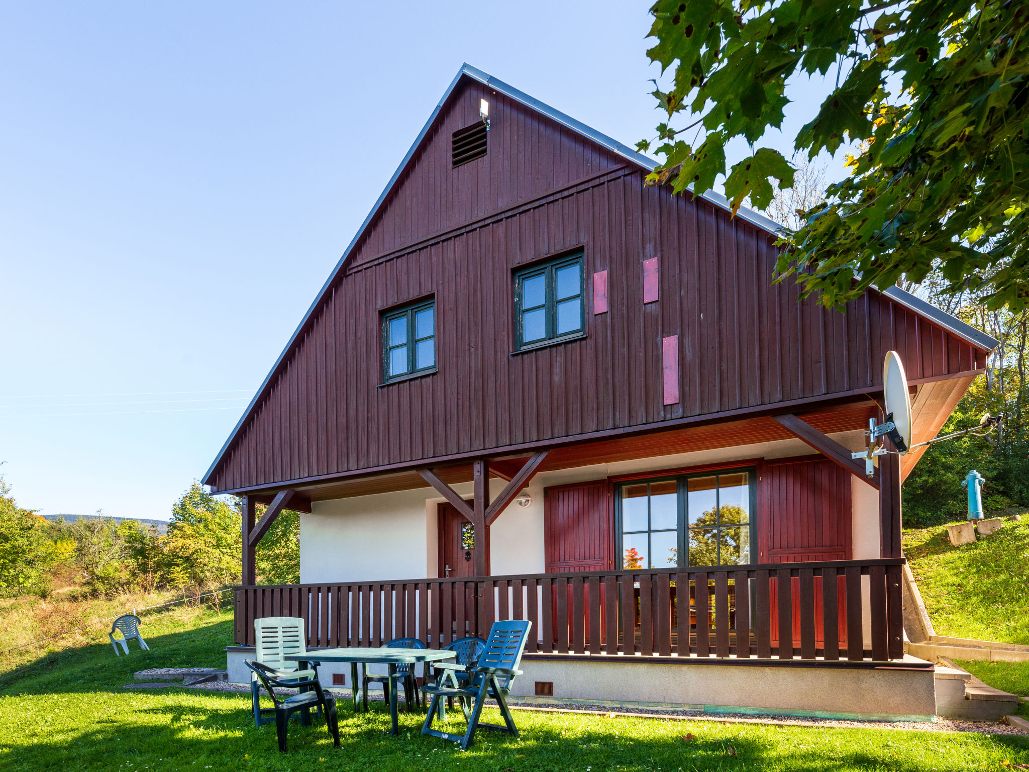 Foto 1 - Haus mit 3 Schlafzimmern in Černý Důl mit schwimmbad und garten