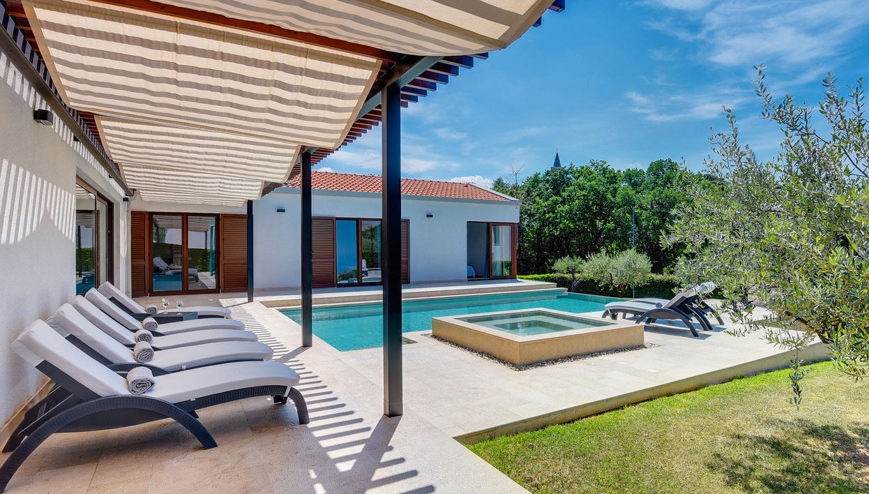 Casa de 4 quartos em Sveti Petar u Šumi com piscina privada e jardim - Foto 1