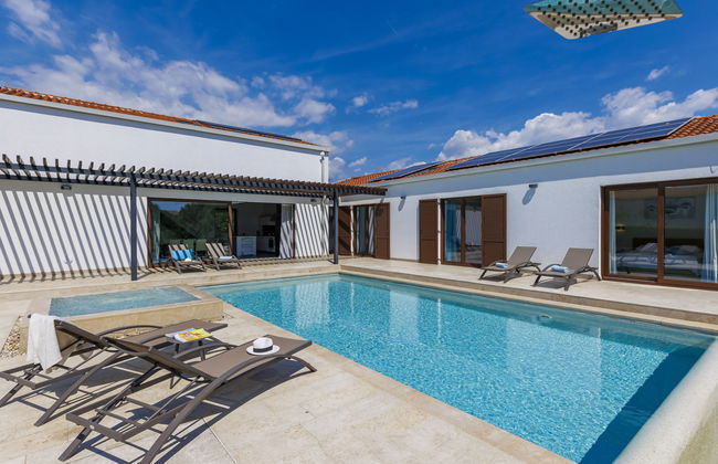 Casa de 4 quartos em Sveti Petar u Šumi com piscina privada e jardim - Foto 6