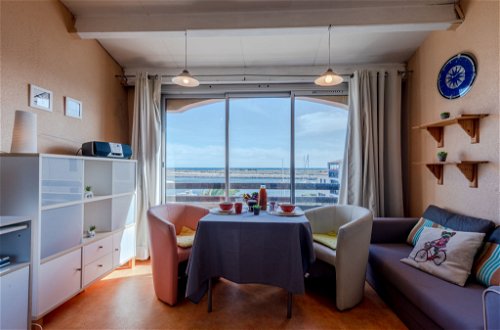 Foto 2 - Apartamento en Saint-Cyprien con piscina y vistas al mar