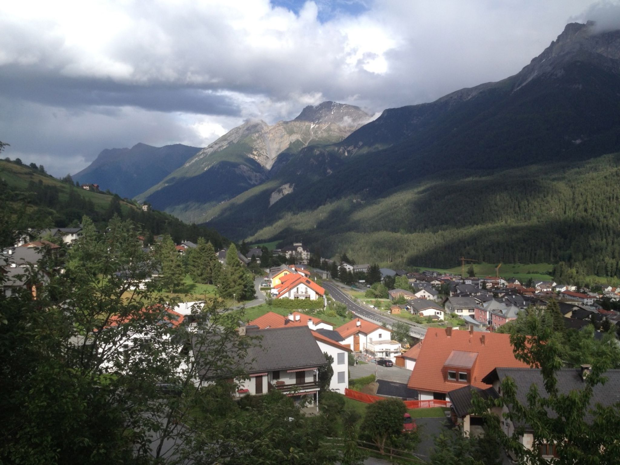 Foto 6 - Appartamento con 2 camere da letto a Scuol con sauna e vista sulle montagne