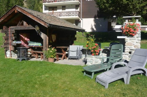 Foto 5 - Apartment mit 1 Schlafzimmer in Saas-Grund