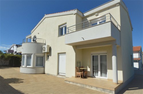 Foto 15 - Apartamento de 1 habitación en Pirovac con terraza y vistas al mar
