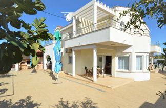Foto 3 - Apartamento de 1 habitación en Pirovac con terraza y vistas al mar
