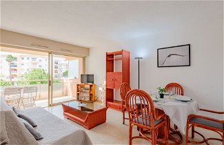 Photo 2 - Appartement de 2 chambres à Sainte-Maxime avec vues à la mer