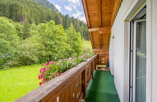 Photo 2 - Appartement de 2 chambres à Großarl avec jardin et vues sur la montagne