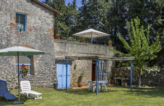 Foto 2 - Apartamento de 1 quarto em Monteriggioni com piscina e jardim