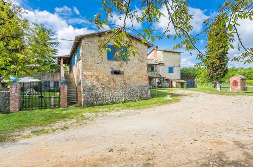 Foto 40 - Apartment mit 2 Schlafzimmern in Monteriggioni mit schwimmbad und garten