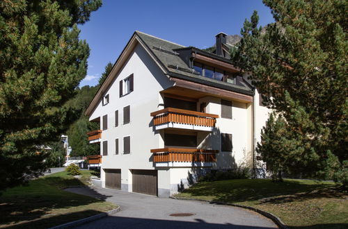 Photo 24 - 4 bedroom Apartment in Silvaplana with garden