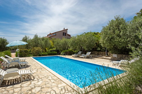 Photo 4 - Appartement de 2 chambres à Tar-Vabriga avec piscine et jardin