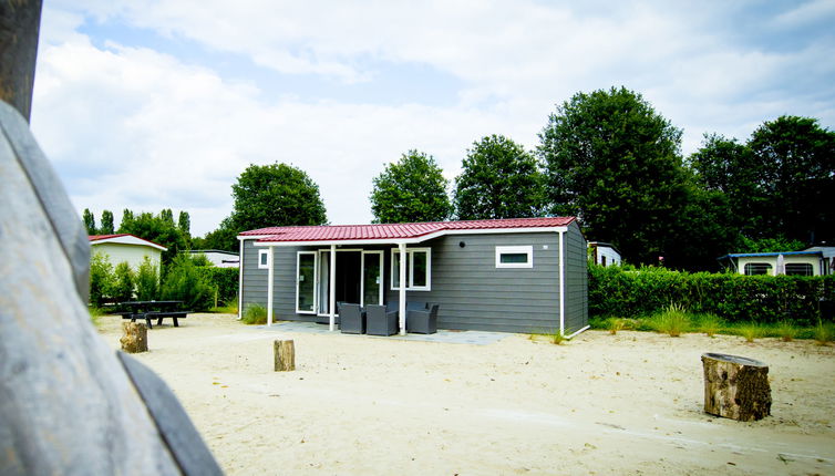 Photo 1 - Maison de 3 chambres à Udenhout avec piscine et terrasse