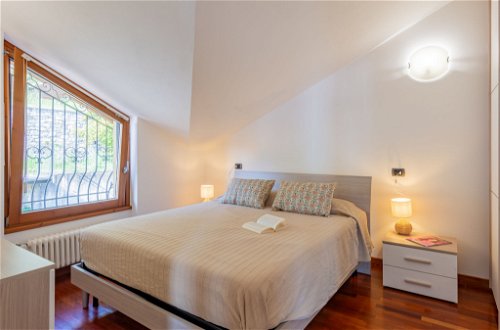 Foto 10 - Apartamento de 1 habitación en Domaso con terraza y vistas a la montaña