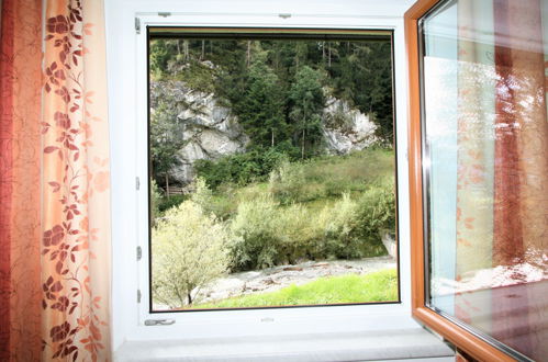 Foto 18 - Appartamento con 2 camere da letto a Schwendau con vista sulle montagne