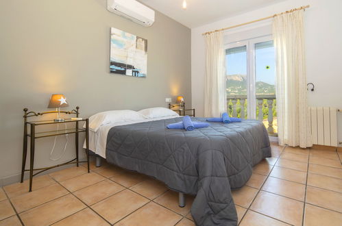 Foto 15 - Casa con 4 camere da letto a Calp con piscina privata e vista mare