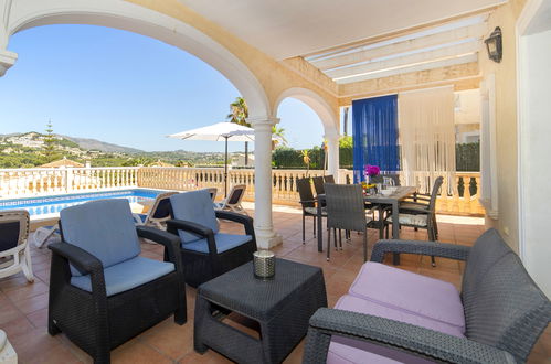 Foto 5 - Casa de 4 quartos em Calp com piscina privada e jardim