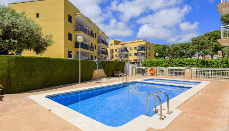 Photo 1 - 2 bedroom Apartment in Oropesa del Mar with swimming pool and garden