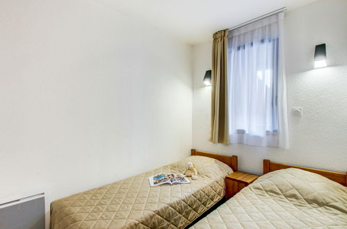 Foto 9 - Appartamento con 1 camera da letto a Germ con piscina e vista sulle montagne
