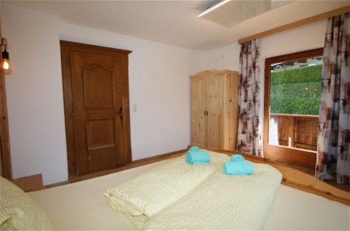 Photo 14 - Appartement de 4 chambres à Aschau im Zillertal avec vues sur la montagne