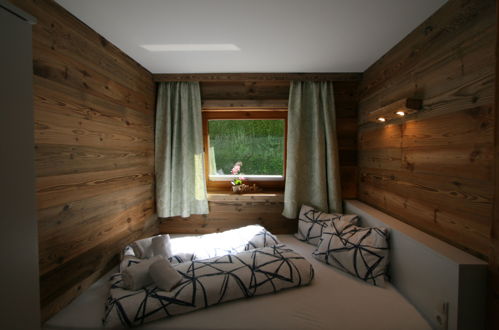 Foto 21 - Apartment mit 4 Schlafzimmern in Aschau im Zillertal mit blick auf die berge