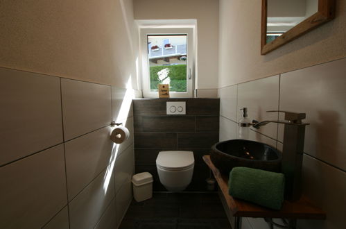 Foto 22 - Apartment mit 4 Schlafzimmern in Aschau im Zillertal mit blick auf die berge