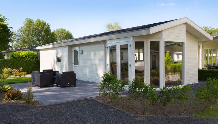 Photo 1 - Maison de 2 chambres à Noord-Scharwoude avec piscine et jardin