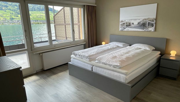 4 bedroom House in Ennetbürgen with garden and terrace - Photo 4