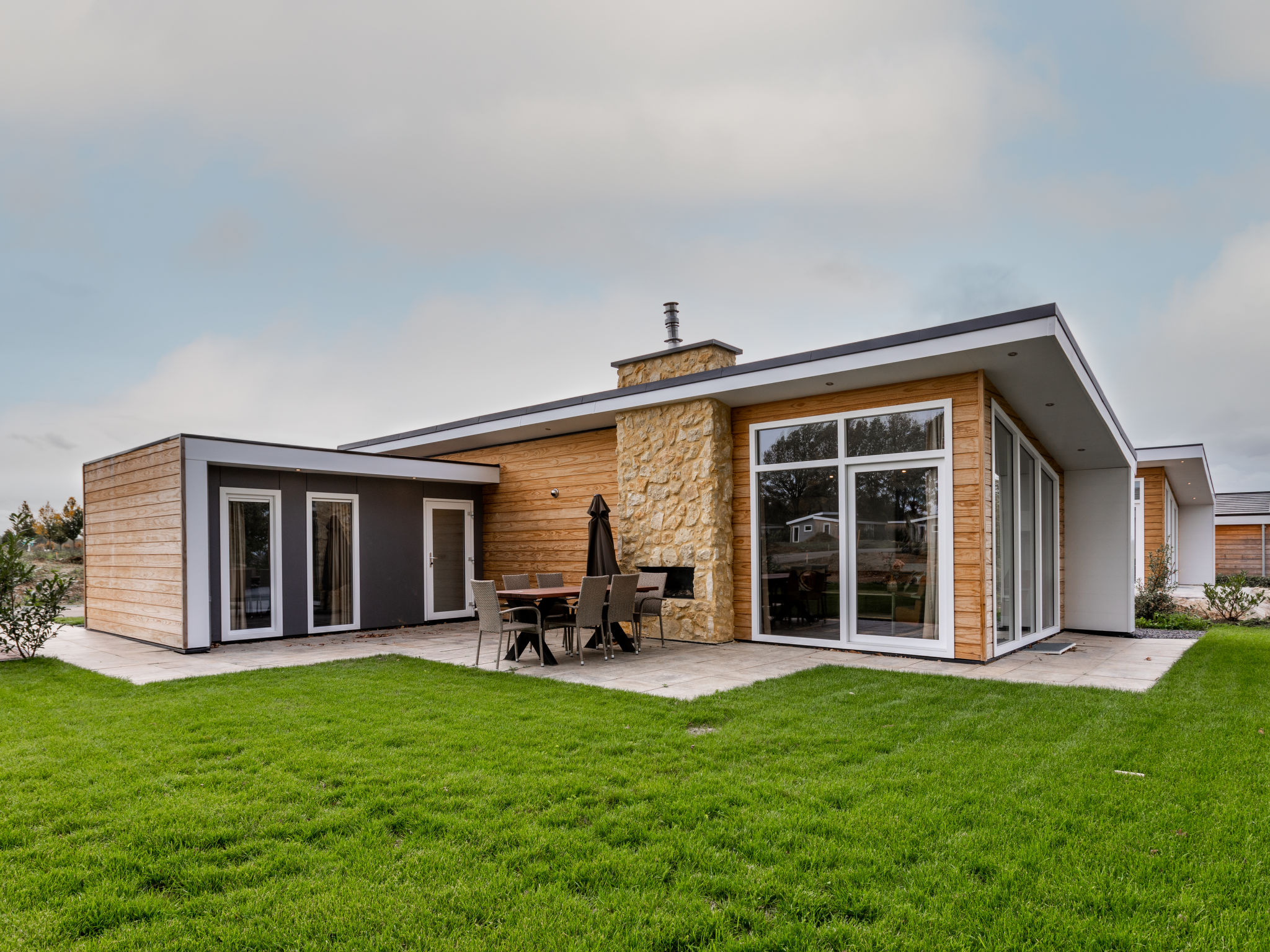 Foto 1 - Casa con 3 camere da letto a Bemelen con piscina e terrazza