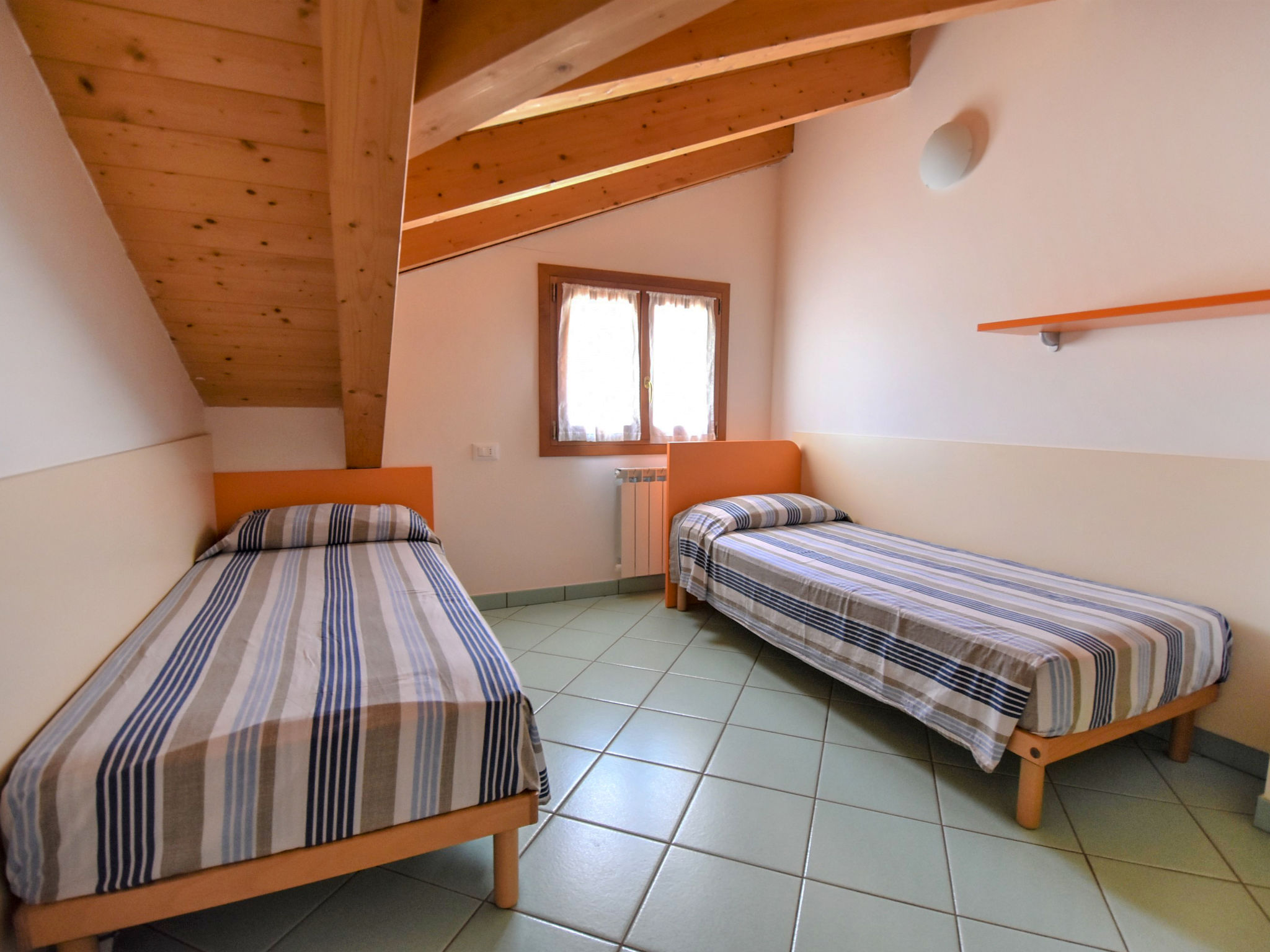 Foto 10 - Appartamento con 2 camere da letto a Rosolina con piscina e vista mare