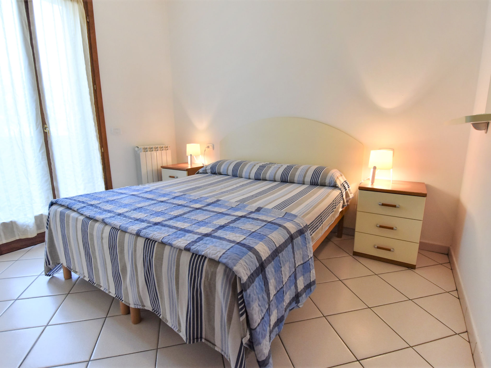 Foto 7 - Appartamento con 2 camere da letto a Rosolina con piscina e vista mare