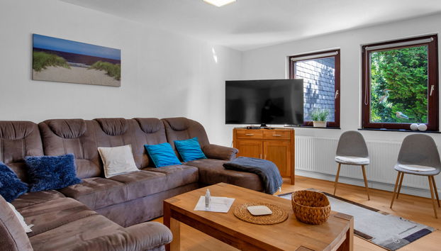 4 bedroom Apartment in Warwerort with garden - Photo 2