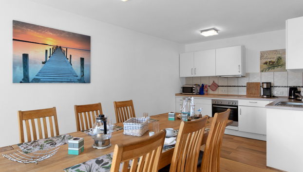 4 bedroom Apartment in Warwerort with garden - Photo 3