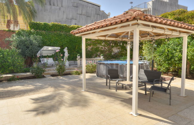 Casa de 5 quartos em Floridia com piscina privada e jardim - Foto 30