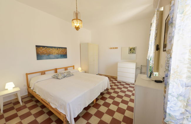 Casa de 5 quartos em Floridia com piscina privada e jardim - Foto 24