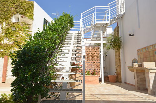 Photo 21 - Maison de 4 chambres à Floridia avec piscine privée et vues à la mer