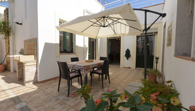 Haus mit 5 Schlafzimmern in Floridia mit privater pool und garten - Foto 3