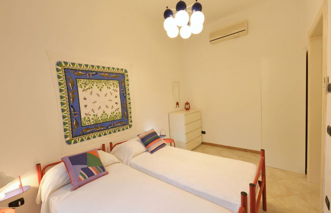 Casa de 5 quartos em Floridia com piscina privada e jardim - Foto 14
