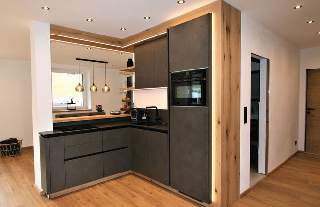 3 bedroom Apartment in Brixlegg with garden and terrace - Photo 2