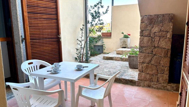 Apartment mit 2 Schlafzimmern in Trinità d'Agultu e Vignola mit garten - Foto 3