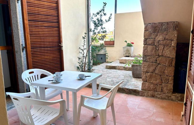 Apartment mit 2 Schlafzimmern in Trinità d'Agultu e Vignola mit garten - Foto 3