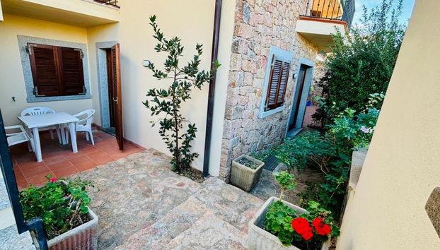 Apartment mit 2 Schlafzimmern in Trinità d'Agultu e Vignola mit garten - Foto 4
