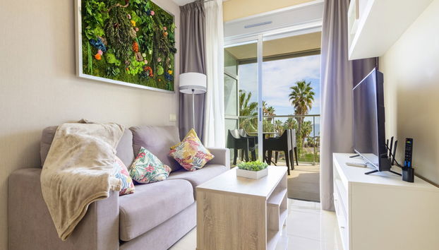 3 bedroom Apartment in Oropesa del Mar with swimming pool and terrace - Photo 3