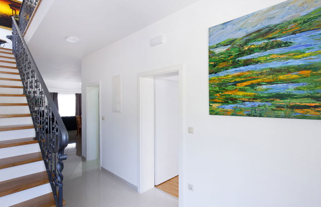 Casa con 4 camere da letto a Zagvozd con piscina privata e giardino - Foto 39