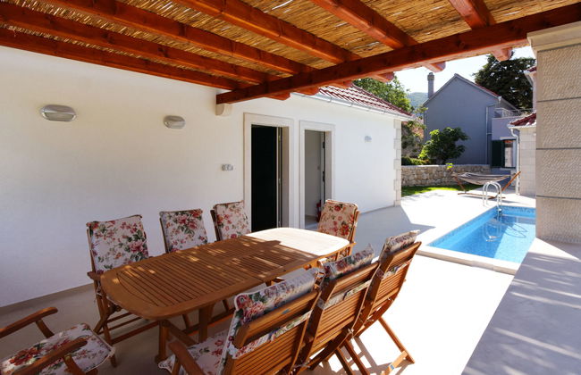 Casa con 4 camere da letto a Zagvozd con piscina privata e giardino - Foto 37