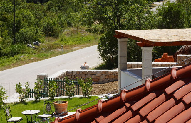 Casa con 4 camere da letto a Zagvozd con piscina privata e giardino - Foto 30
