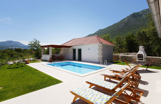 Casa con 4 camere da letto a Zagvozd con piscina privata e giardino - Foto 5