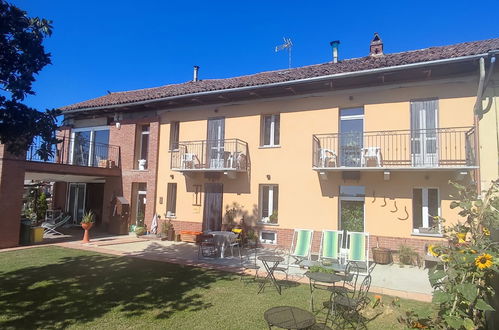 Foto 43 - Casa de 4 quartos em San Damiano d'Asti com piscina privada e jardim