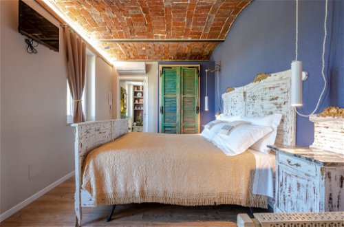 Foto 17 - Casa con 4 camere da letto a San Damiano d'Asti con piscina privata e giardino