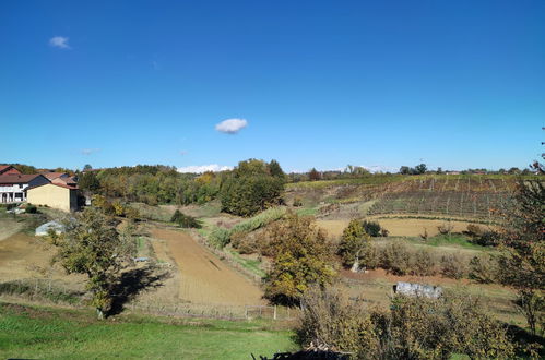 Foto 41 - Haus mit 4 Schlafzimmern in San Damiano d'Asti mit privater pool und garten